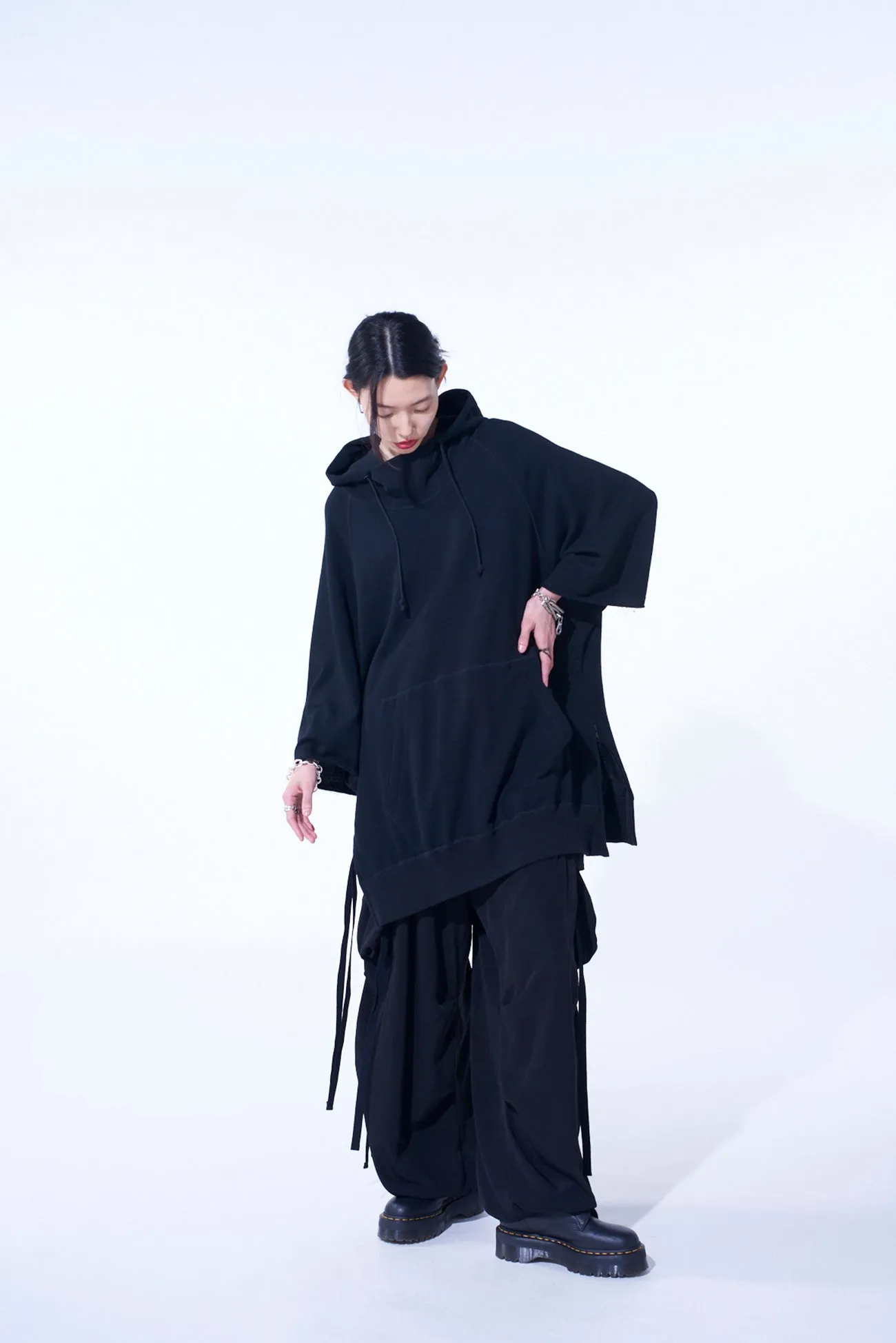 COTTON GAUZE SHORT-SLEEVED BIG HOODIE WITH SIDE ZIPPERS