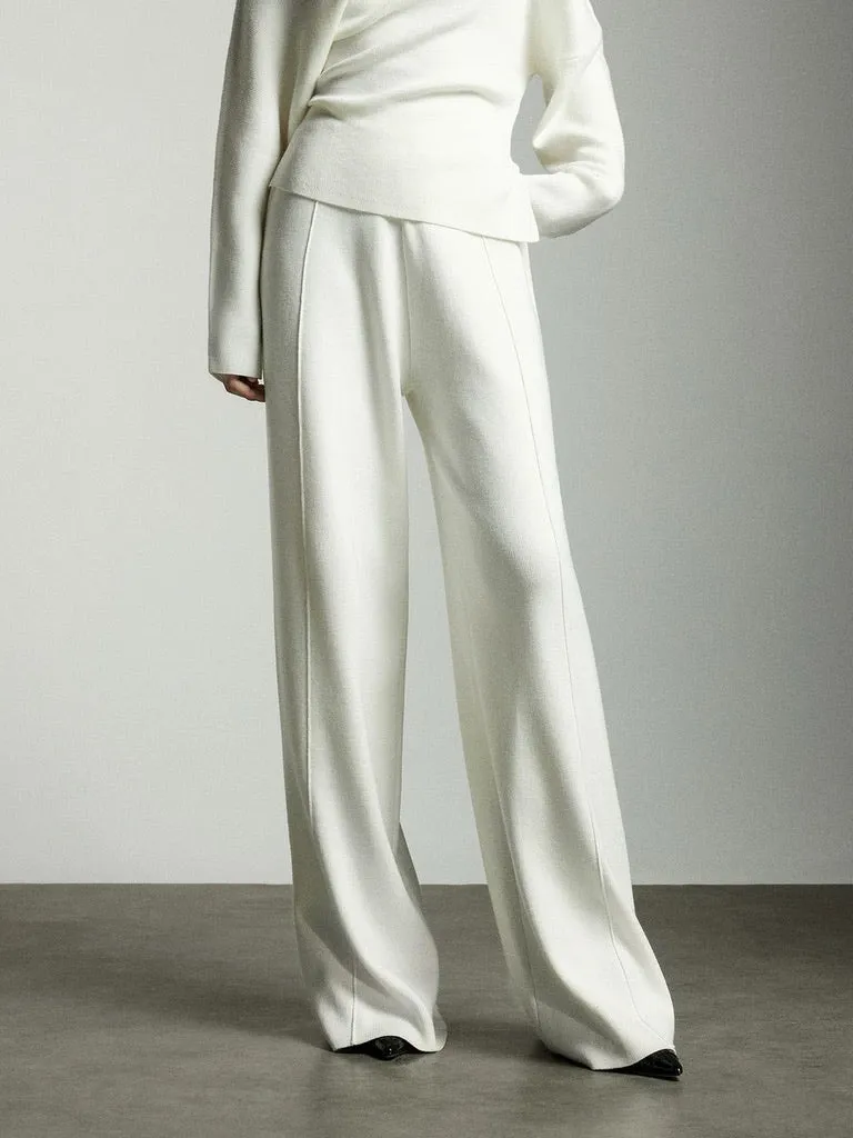High Rise Relaxed Knit Pants in White