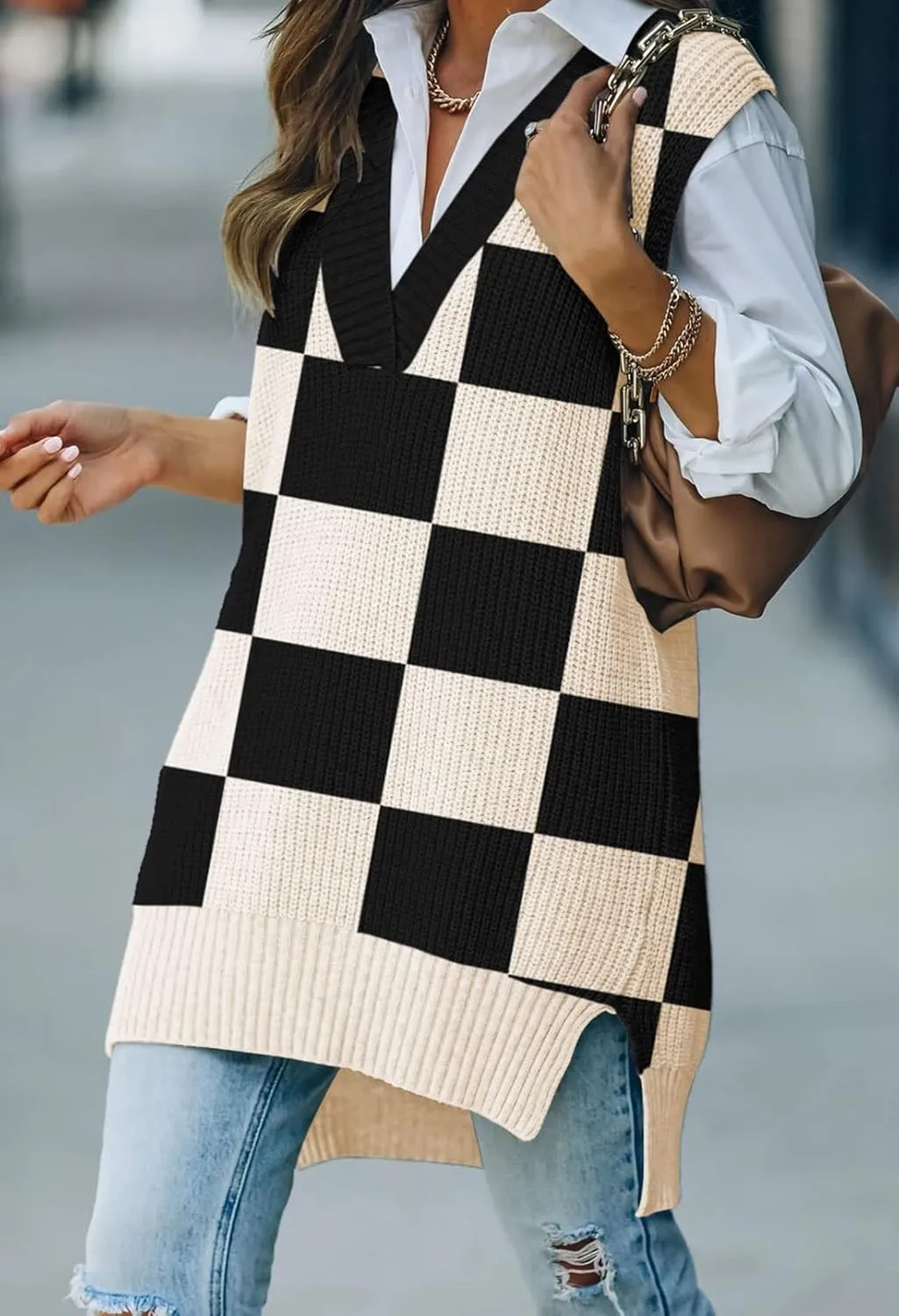 Kisscynest Women's Oversized V Neck Knitted Sweater Vest Casual Loose Sleeveless Sweater Pullover