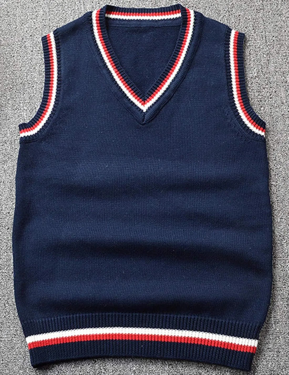 Locachy Women's Slim V Neck Sleeveless Sweater Vest Cable Knit Pullover Sweater