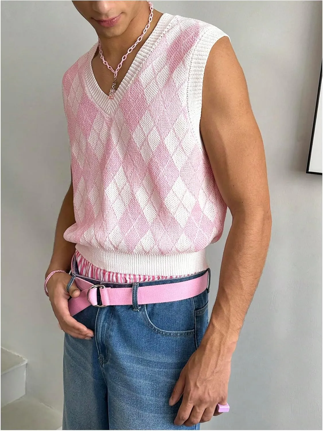 Men's Plaid Geometric Sleeveless Knitted Sweater V Neck Crochet Pullover Sweater Vest