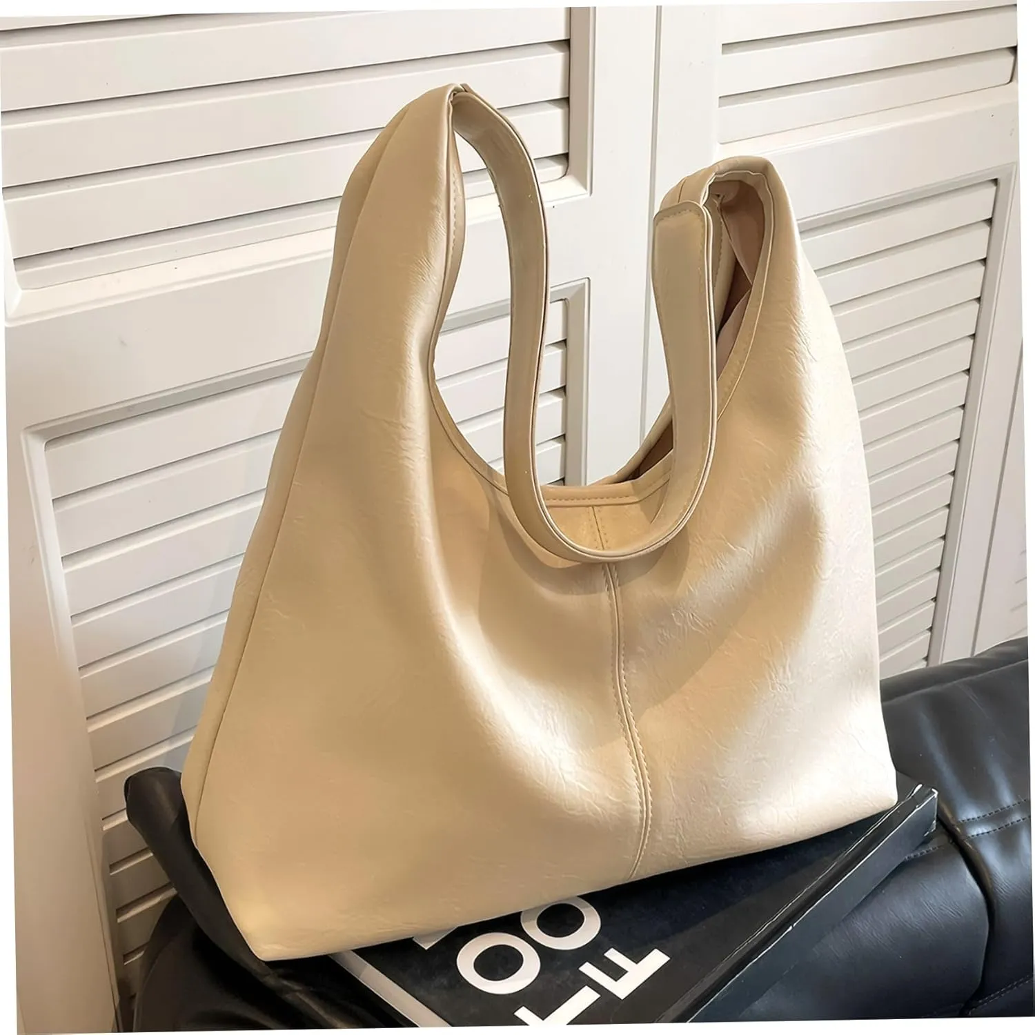 Shoulder Bag for Women Wine Red Large Capacity Leather Tote Bag with Magnetic Clasp Retro & Stylish Easy Matching