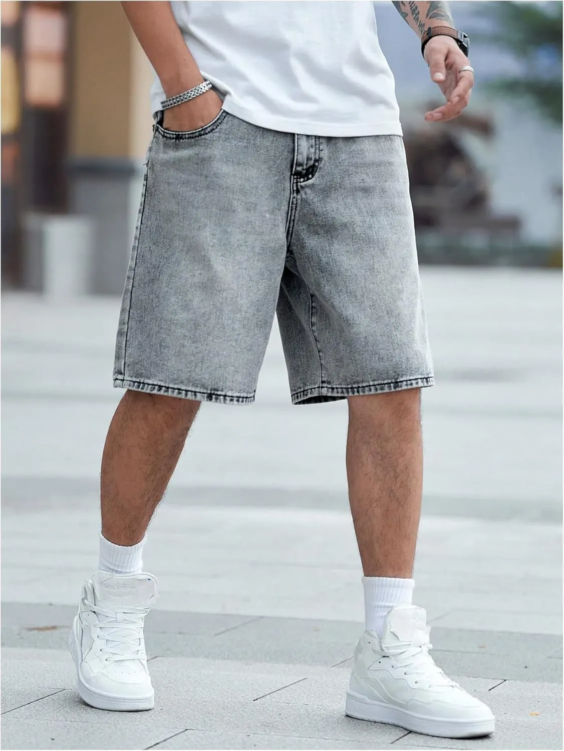 Verdusa Men's Wide Leg Baggy Jean Shorts Mid Waist Vintage Summer Denim Shorts
