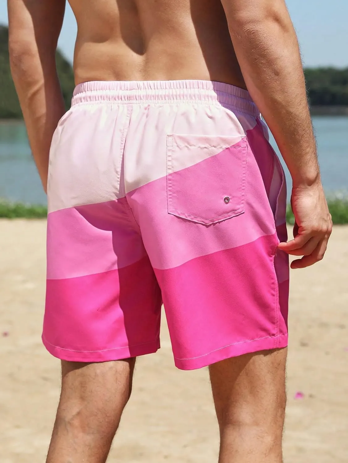 WDIRARA Men's Color Block Beach Shorts Summer Swim Shorts with Drawstring and Pockets