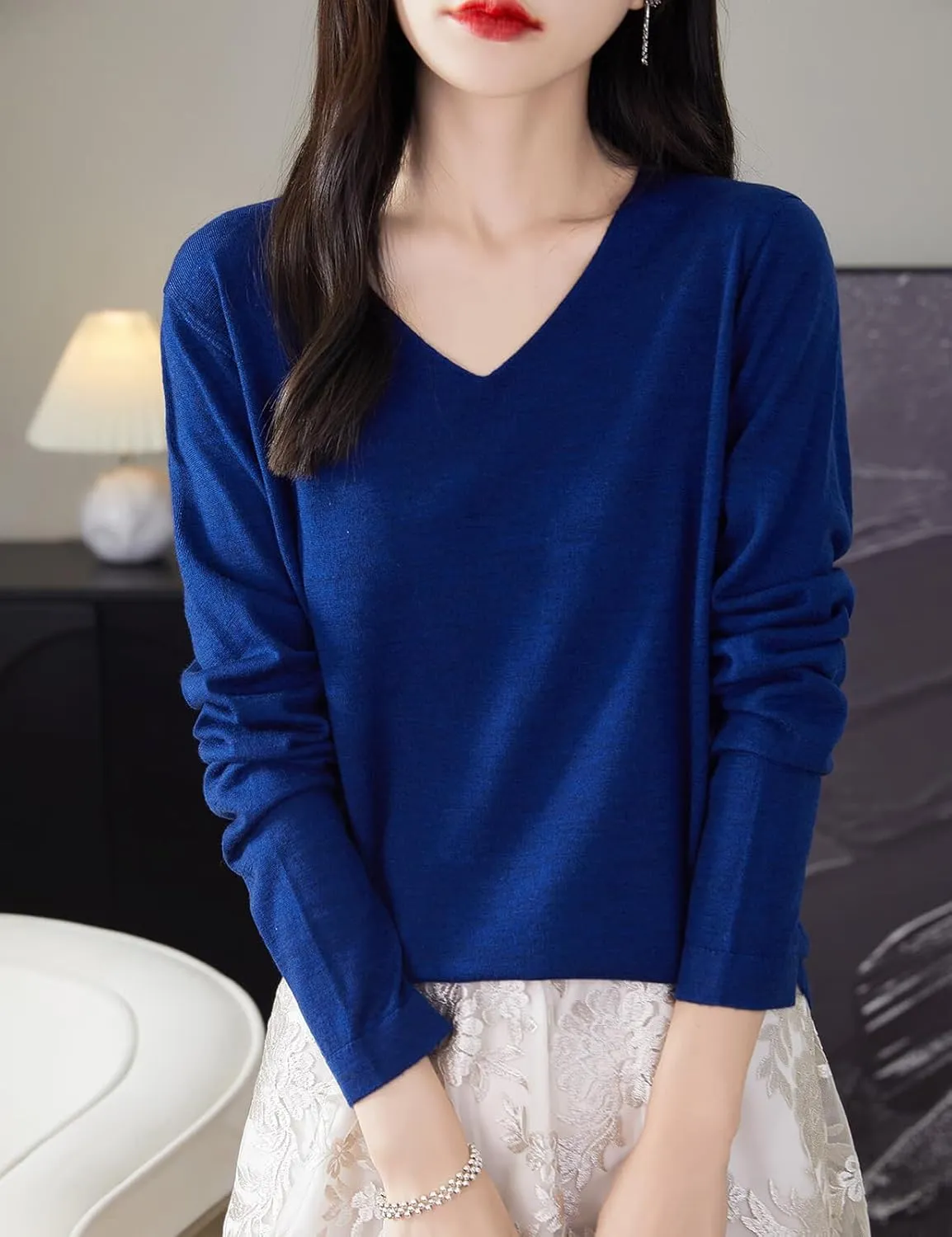 Women's 100% Merino Wool Base Layer Shirt Tops V Neck Long Sleeve Travel Hiking Tee T Shirt Pullover Sweater