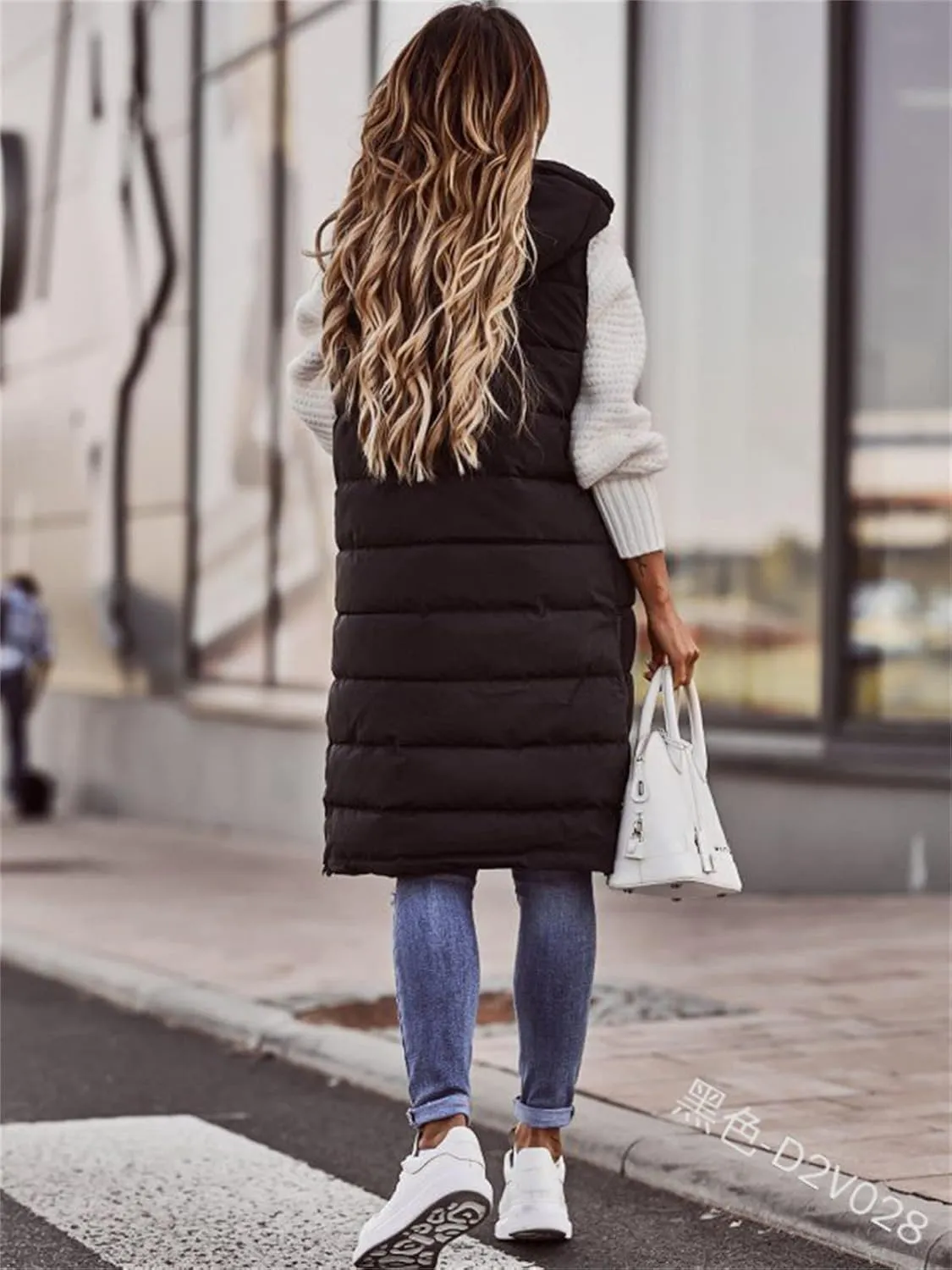 Womens Puffer Vest Long Down Sleeveless Hooded Jacket Oversized Quilted Side Zip up Warm Winter Coats with Pockets