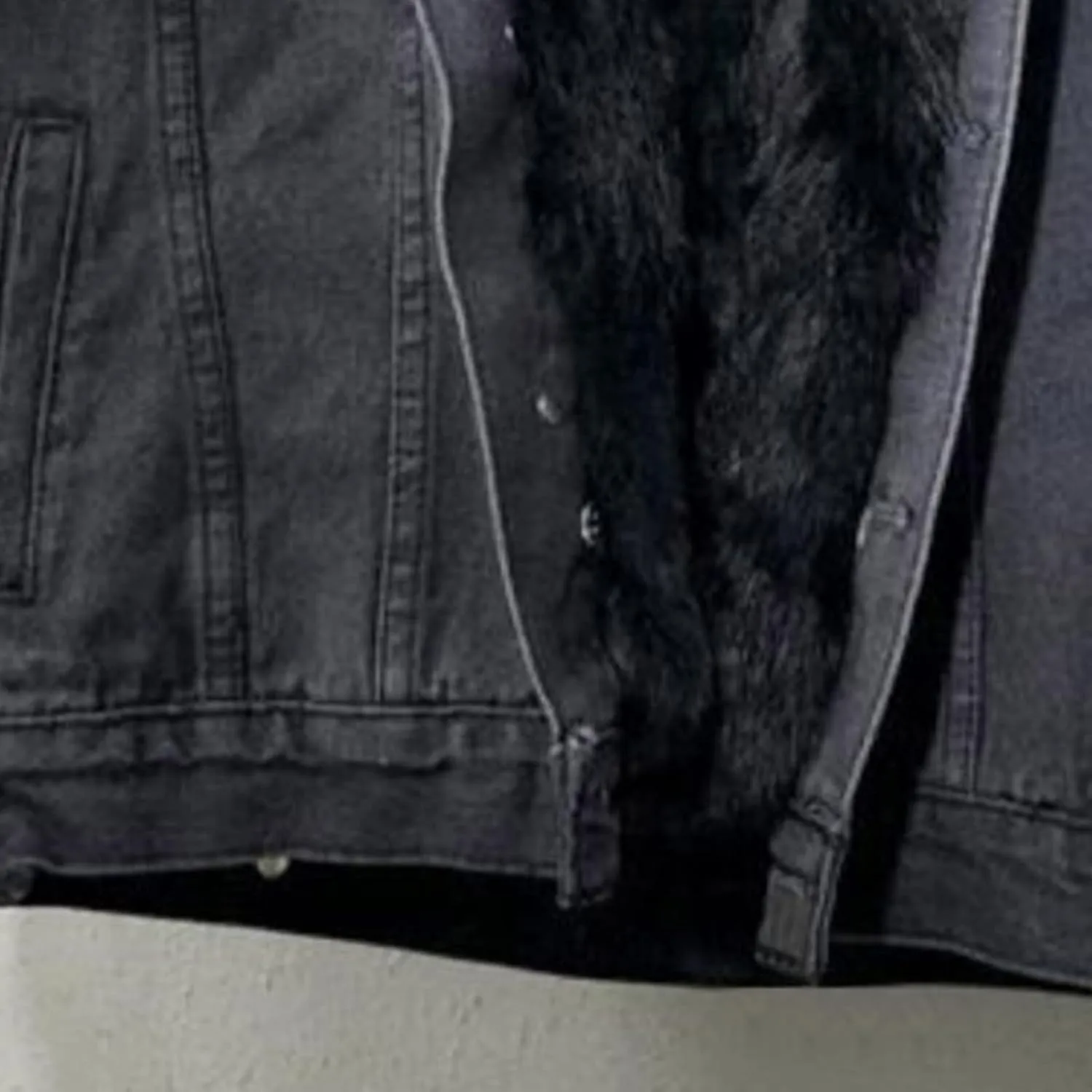 Women's Winter Denim Jackets Faux Fur Lined Warm Coats Sherpa Fur Fleece Lined Thicken Denim Jean Trucker Jacket Coat